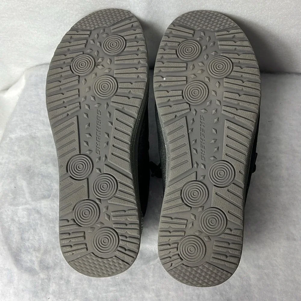 Skechers Mens Slip On Relaxed Fit Melson Chad Sneaker Size 8‎ Grey Memory Foam